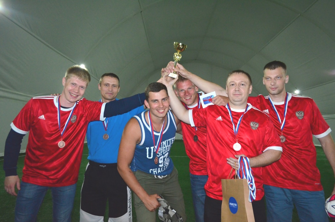 В Пскове завершился корпоративный футбольный турнир