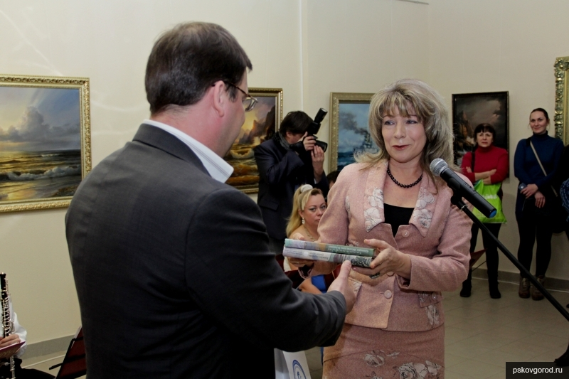 Выставка крымских художников в Пскове. 16 февраля 2016