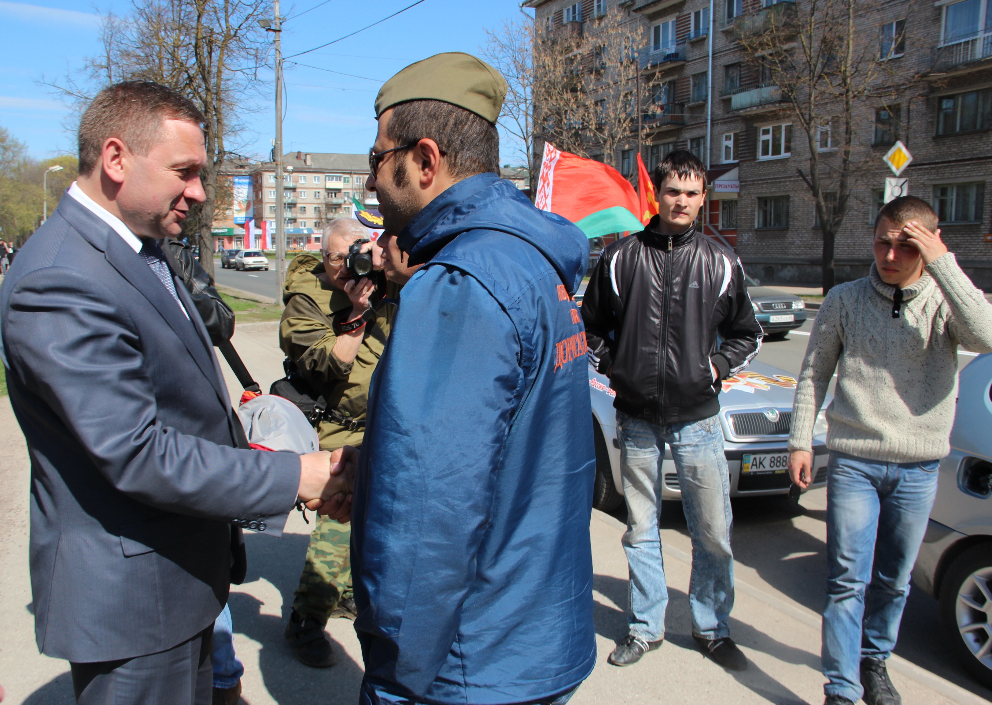 Управляющий директор АО Лебединский ГОК. УЖДТ Лебединский ГОК. ЛГОК работники УЖДТ. ЛГОК УЖДТ собрание.