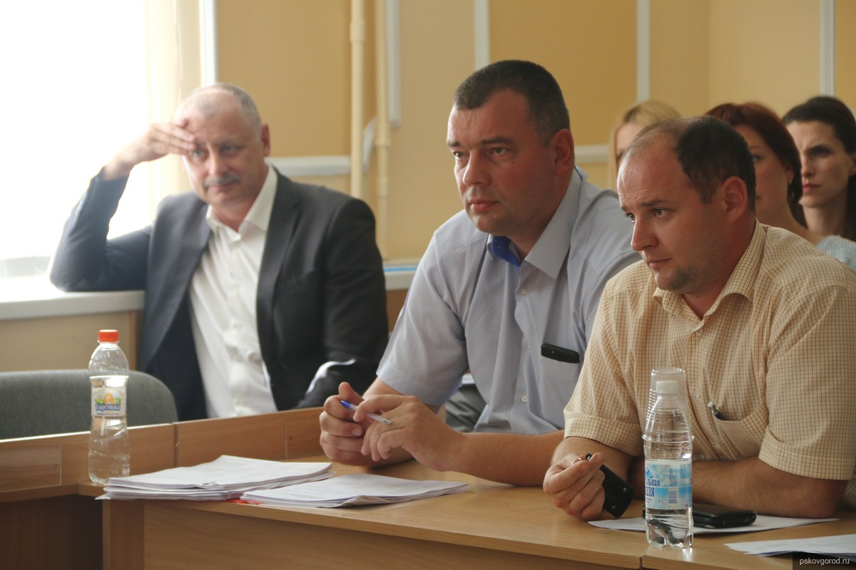 Управление городского хозяйства минусинск. Совещание. Глава Волжского района Самарской области. Коми совещание. Заместитель Томенко по сельскому хозяйству.