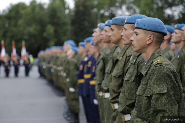 Фото военного пскова. Псковская дивизия ВДВ.